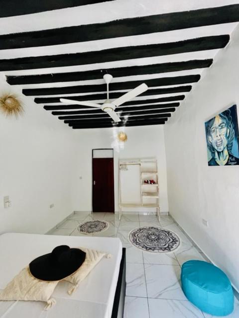 Villa Euphoria - Adults Only Паже Екстериор снимка